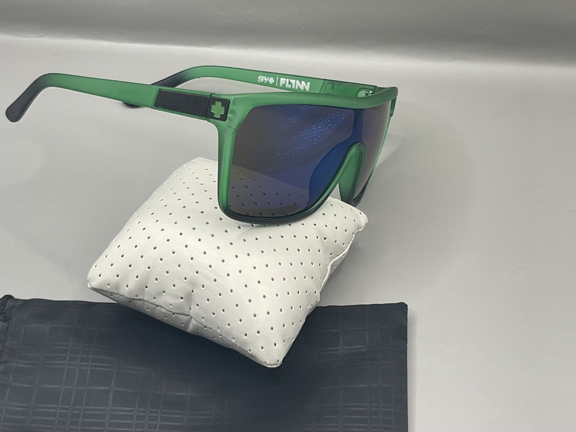 TWO New Spy Sungiass Set