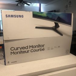 Brand New Samsung Curved Monitor 32 inch 4k 74 hertz 