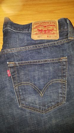 levi 501 jeans..size 36x34....Like new!