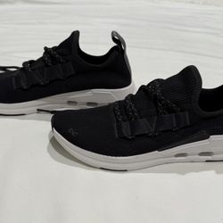 New On Cloud Easy Shoes Women’s 8.5