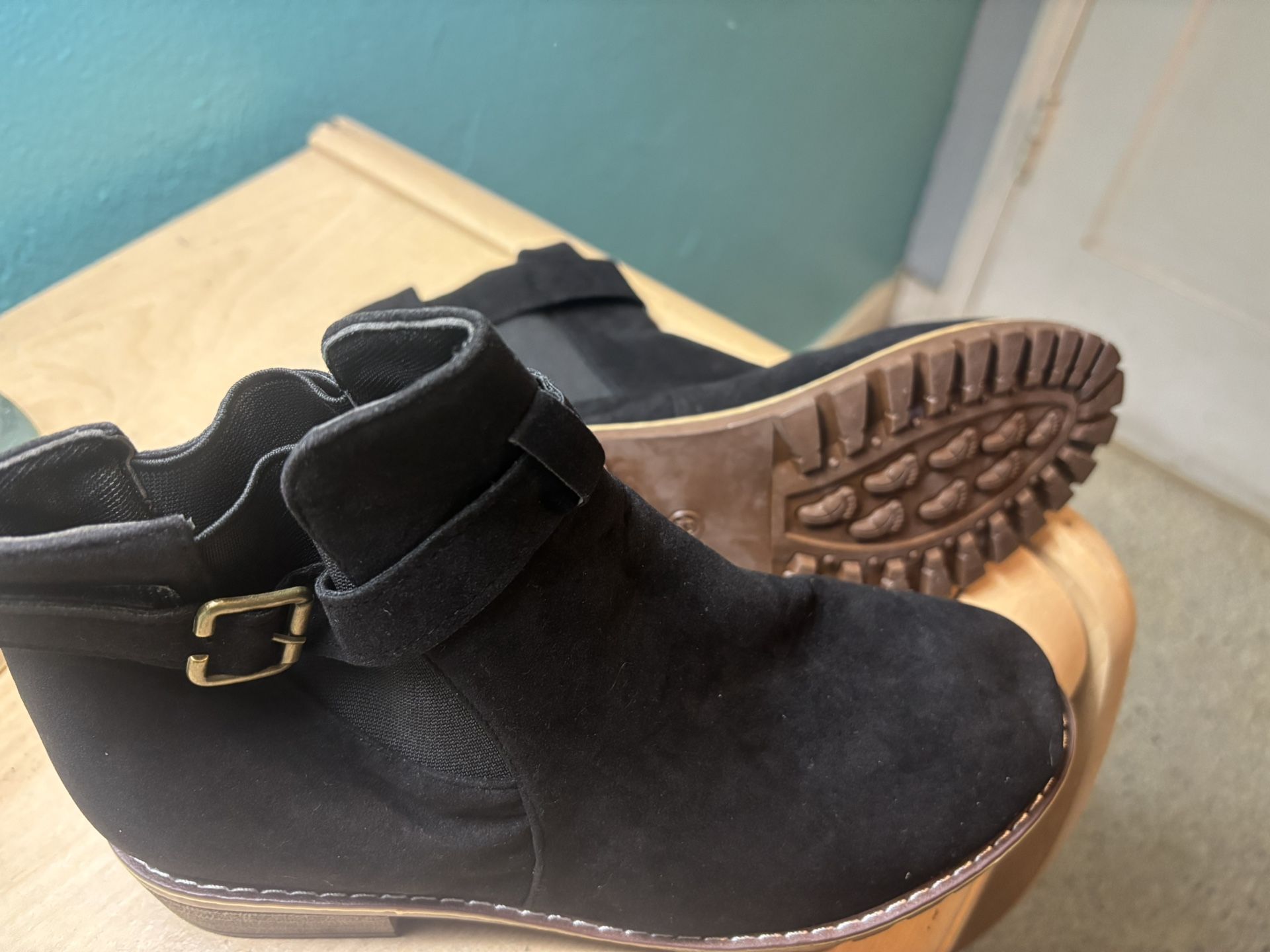 Black Boot