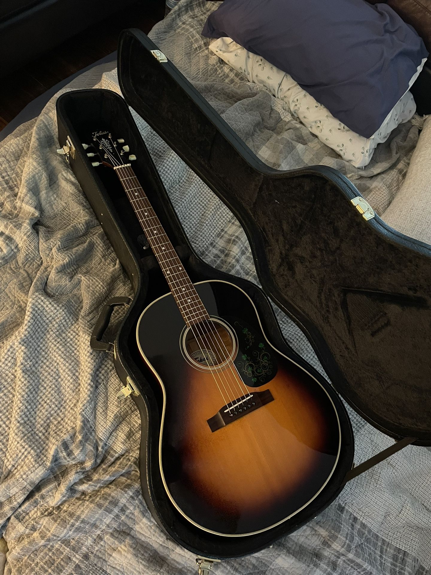 Tokai Acoustic