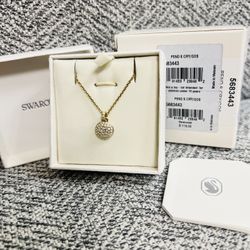 Swarovski Round Crystal Pendant Necklace 