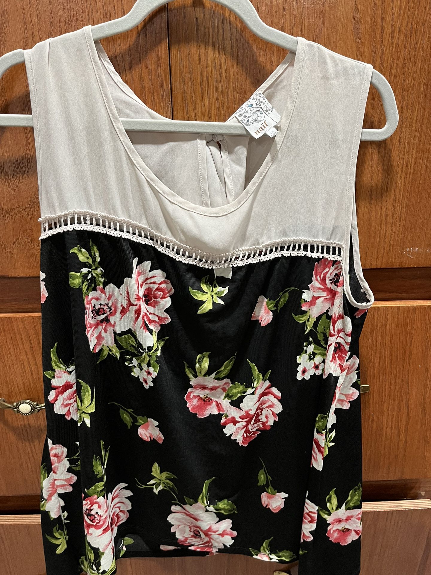 Woman’s Plus Size Blouses