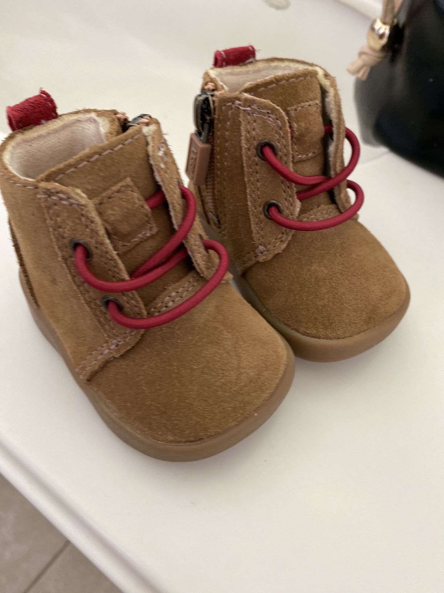 Baby Uggs! 