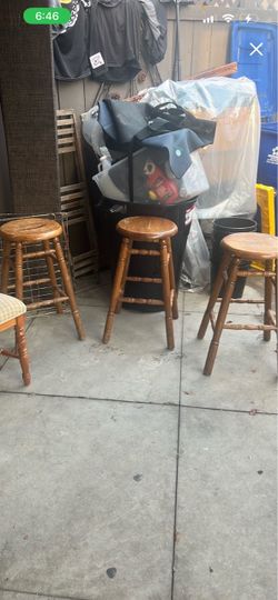 Barstools 25 inches tall