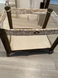 Graco Playpen