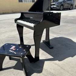 Kids piano