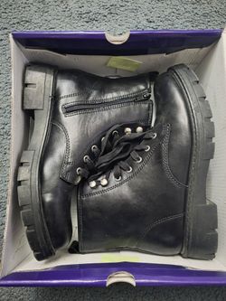 Madden Girl combat boots women's size 9