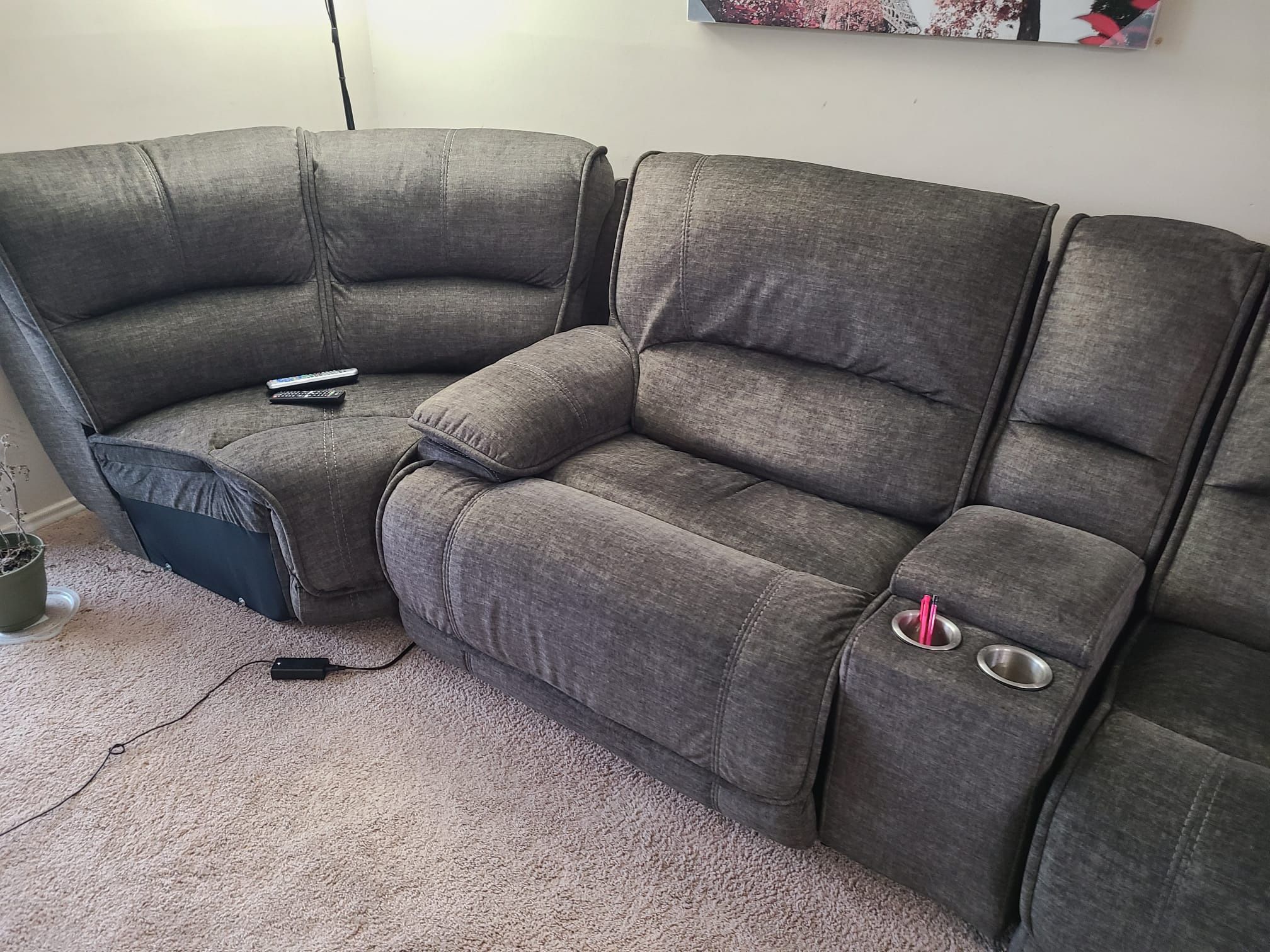 6pc Sectional Sofa  Power Recliner, Charging Port 