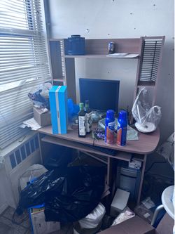 Computer table