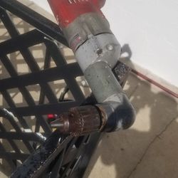 MILWAUKEE HEAVY DUTY RIGHT ANGLE DRILL 