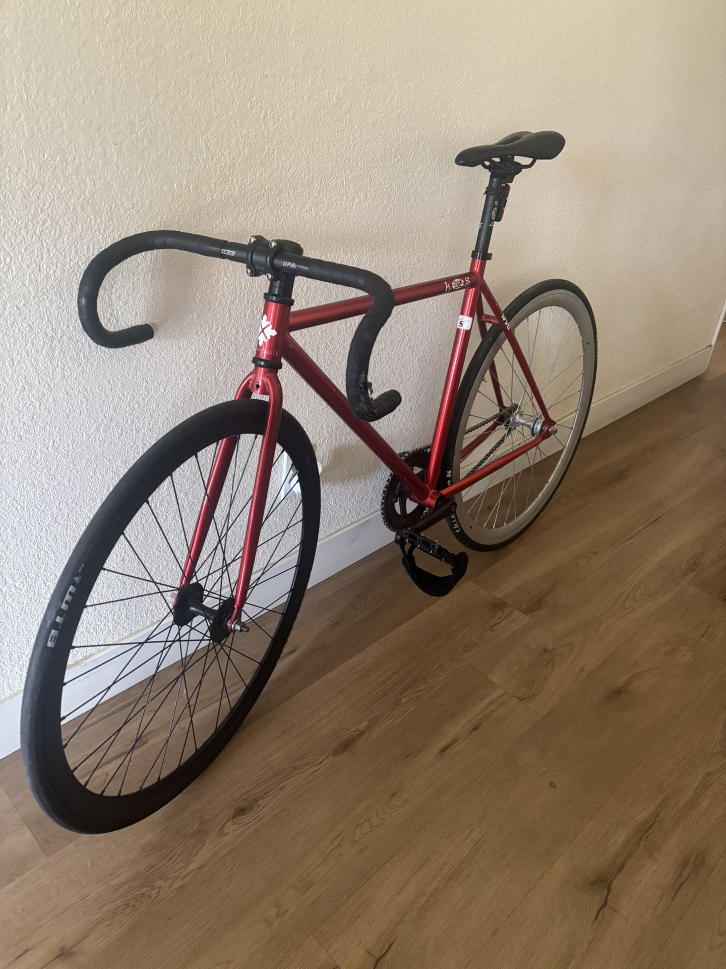 red fixie