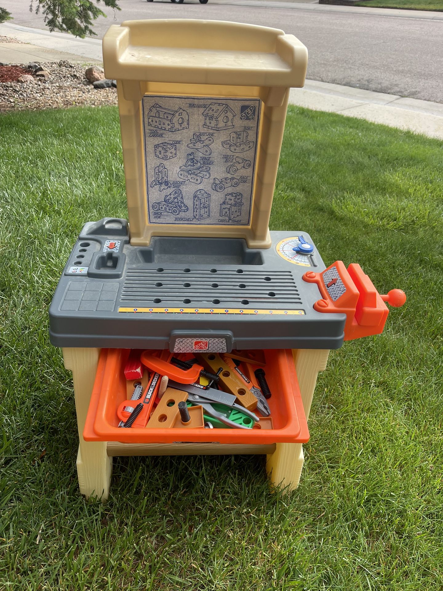 Kids Toy Work Bench (Step 2 Brand)