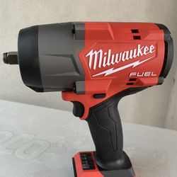 Milwaukee M18 FUEL 18V Lithium-lon Brushless Cordless 1/2 in. Impact Wrench with Friction Ring (Tool-Only)