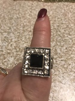 STRETCH RING BLACK AND SILVER