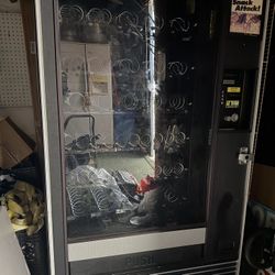 VENDING MACHINE