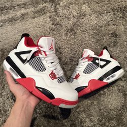 Air Jordan 4 Fire Red