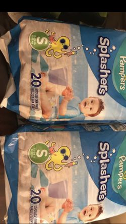 Pampers Splashers Size Small $15