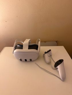 Meta Quest 3 (128GB) – Clean, Fully Working + Controllers