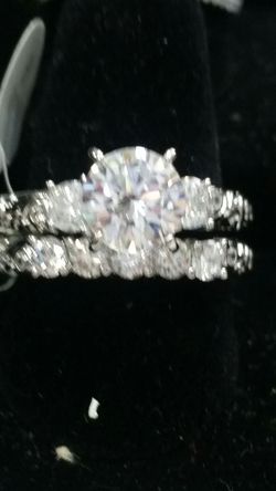 .925 cubic zirconia diamond two-piece wedding Solitaire set