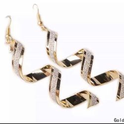 LONG SWIRL DANGLE SPARKLY GOLD DANGLE DROP PARTY EARRINGS
