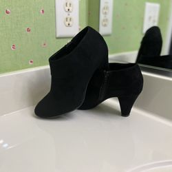 X.APPEAL SUEDE LIKE DRESS BOOTIES