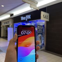 iPhone 11 64Gb Factory Unlocked 