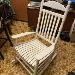 Wooden Rocking Chair 