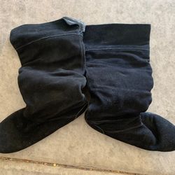 Black Boots Size 8.5