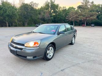Chevy Malibu título limpio