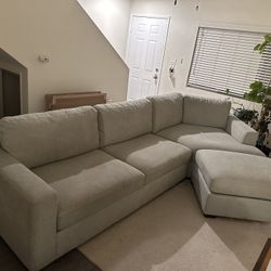 FREE SECTIONAL SOFA COUCH