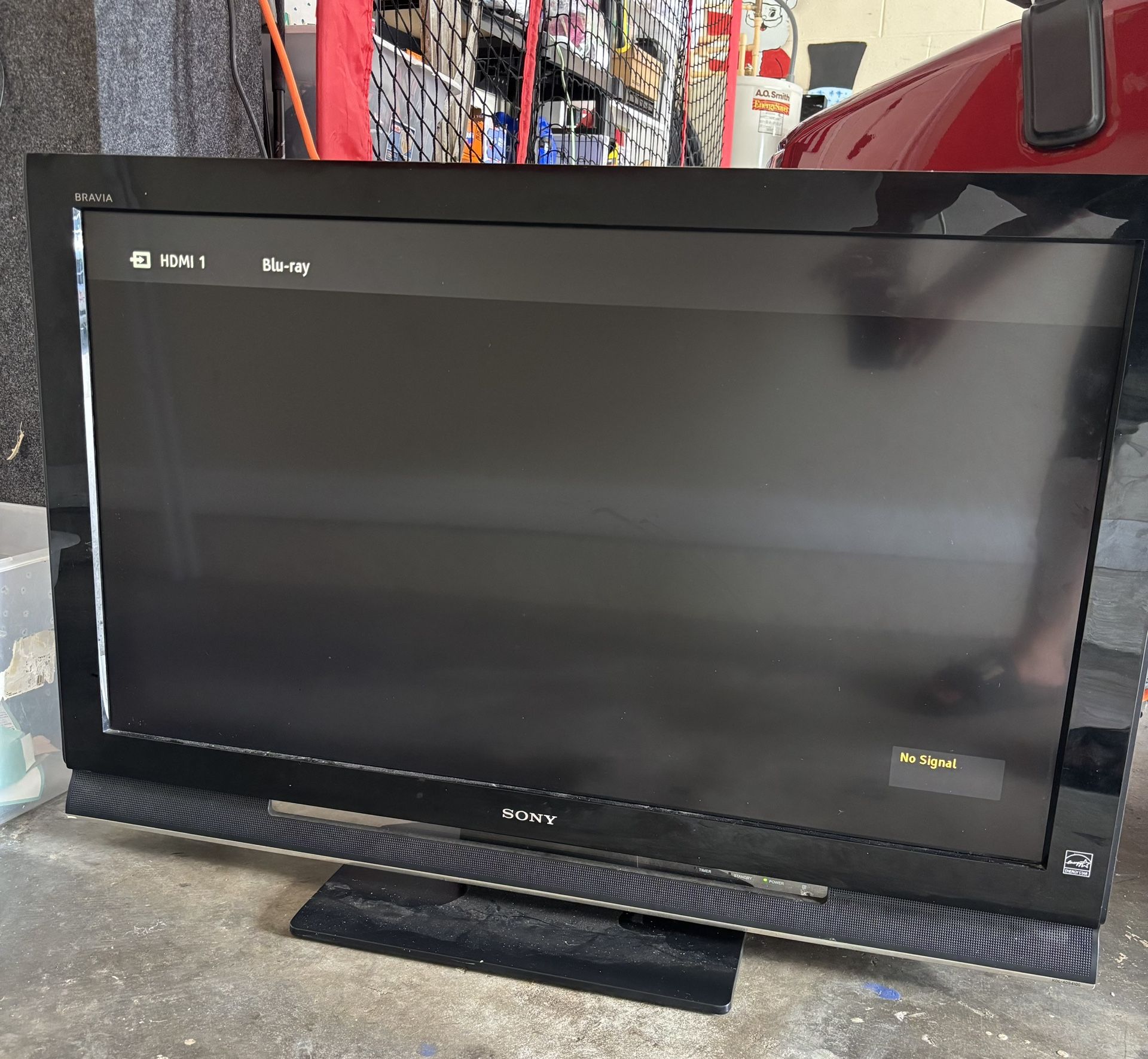 42’ Sony Television