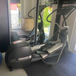 Precor EFX 5.21I, Elliptical Fitness Crosstrainer