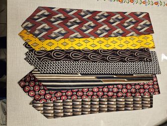7 Multicolor Neckties