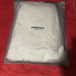 White Essantial Sweats