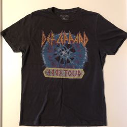 Lucky Brand Men’s Def Leppard 1993 Tour Logo Tee — Size Large