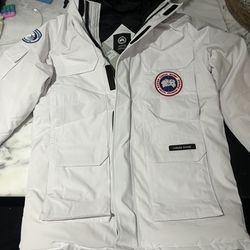 Canada Goose Gray L Polar White 