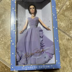 NOS Vintage timeless treasures Elizabeth Taylor Barbie doll white diamonds Read