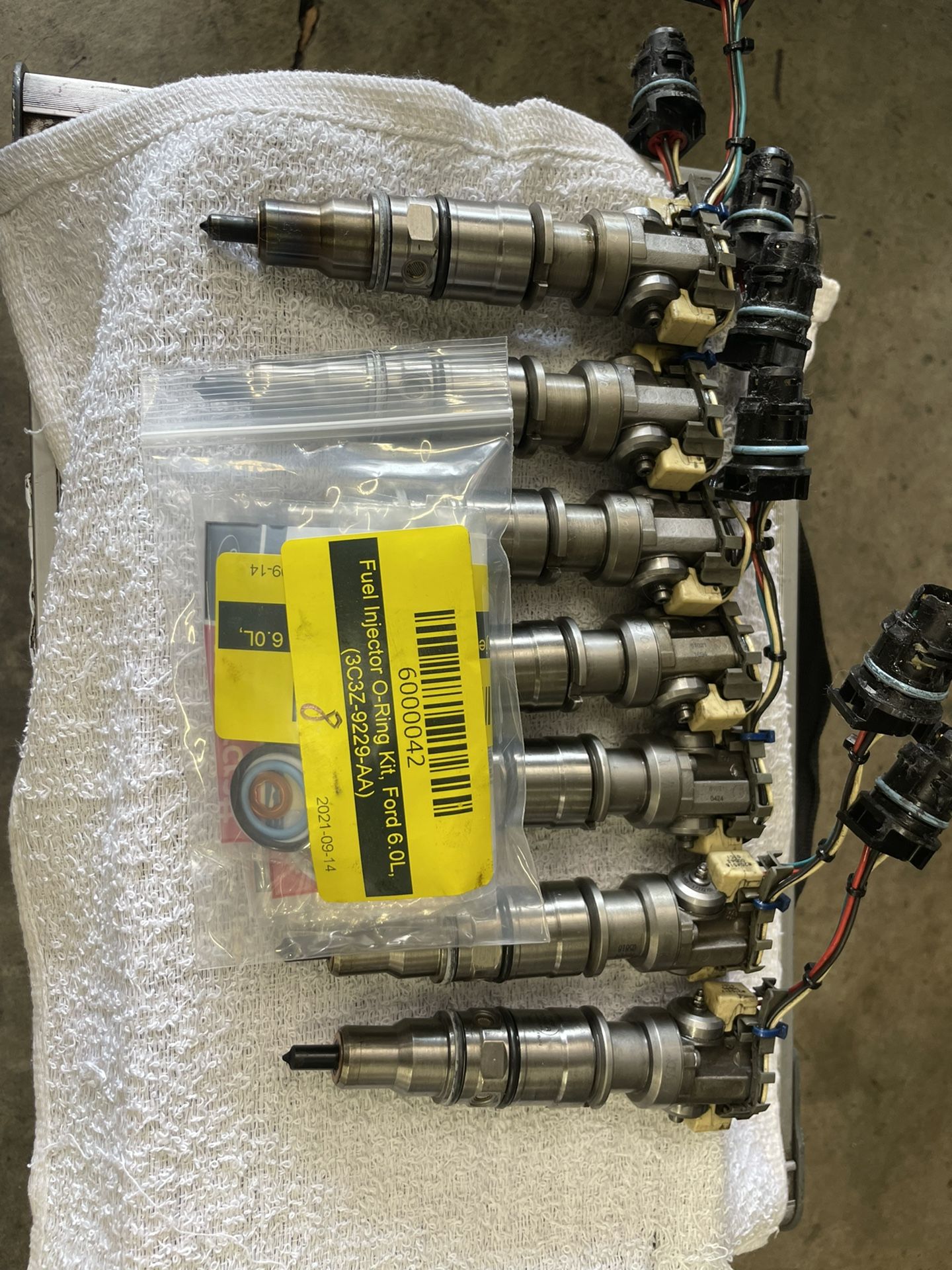 6.0 Powerstroke 205/100 Fuel Injectors By River City Diesel