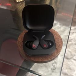 Beats Fit Pro 