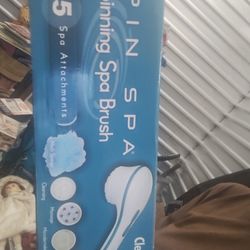 Spinning Spa Brush
