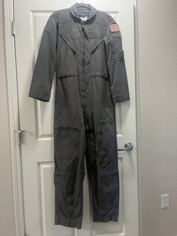 CWU 27/P Nomex Flight Suit (38R)
