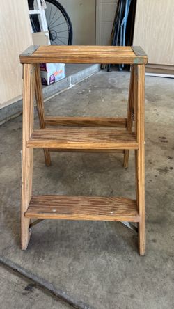 2 ft ladder