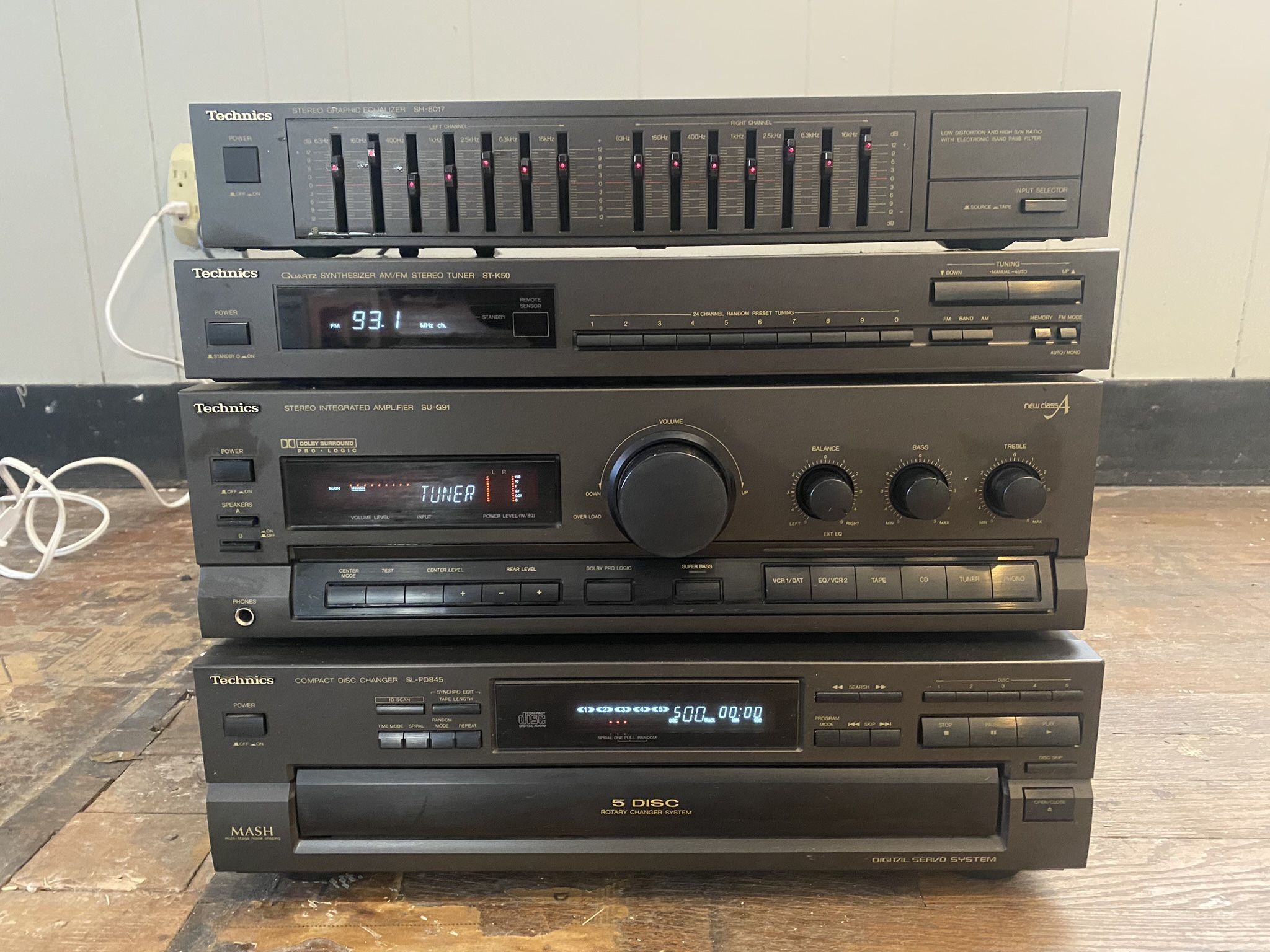 Fairly Used Pristine 90s Classic Technics Sound System