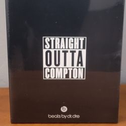 Beats By Dr. Dre- Limited Edition Straight Outta Compton 
