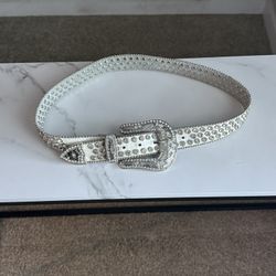 🔥 TODAY ONLY – $25 (Down from $40) 🔥 Men’s White Western Rhinestone Belt