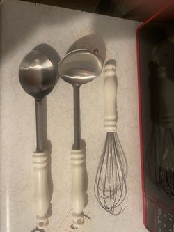 Kitchen utensils