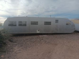 1953 spartanette Vintage Travel Tailer !!!!