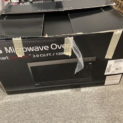 LG LARGE MICROWAVE 